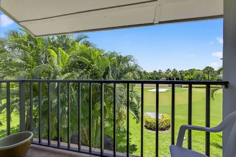704 Clubhouse Circle Jupiter FL 33477