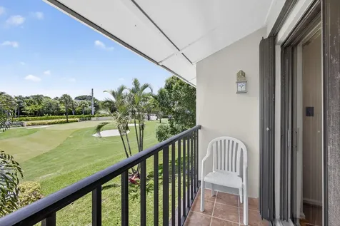 704 Clubhouse Circle Jupiter FL 33477