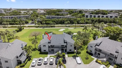 704 Clubhouse Circle Jupiter FL 33477