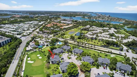 704 Clubhouse Circle Jupiter FL 33477