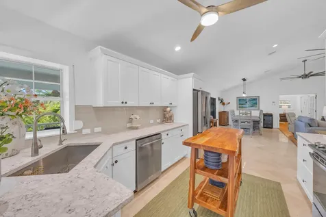 376 Live Oak Drive Vero Beach FL 32963