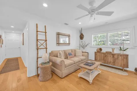 376 Live Oak Drive Vero Beach FL 32963