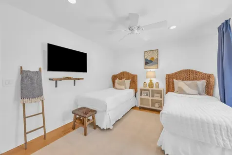 376 Live Oak Drive Vero Beach FL 32963