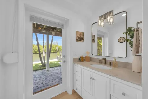 376 Live Oak Drive Vero Beach FL 32963
