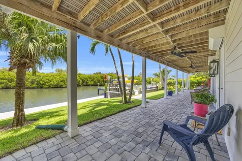 376 Live Oak Drive Vero Beach FL 32963