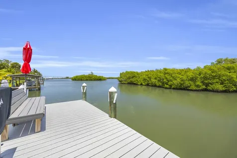 376 Live Oak Drive Vero Beach FL 32963