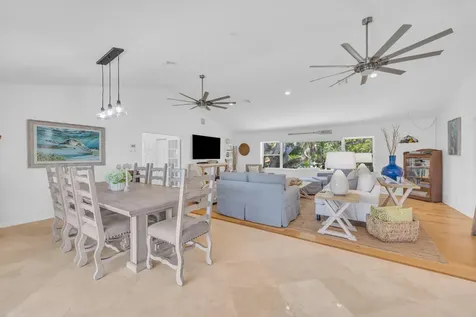 376 Live Oak Drive Vero Beach FL 32963