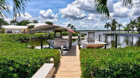 2660 Nw Collins Cove Road Stuart FL 34994