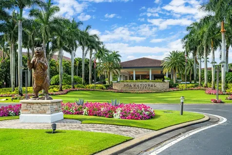615 Club Drive Palm Beach Gardens FL 33418