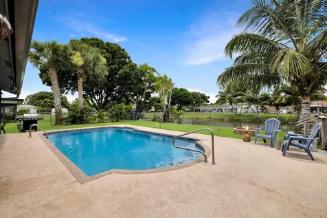 318 Las Palmas Street Royal Palm Beach FL 33411