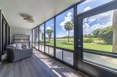 2451 Presidential Way West Palm Beach FL 33401