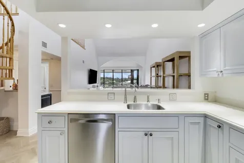 543 Bay Colony Drive Juno Beach FL 33408