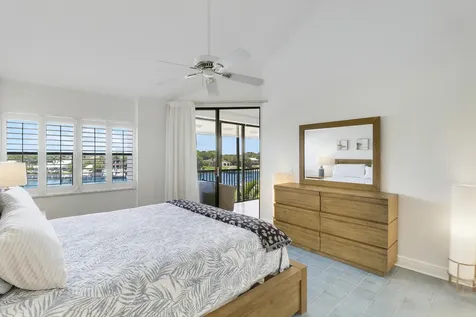 543 Bay Colony Drive Juno Beach FL 33408