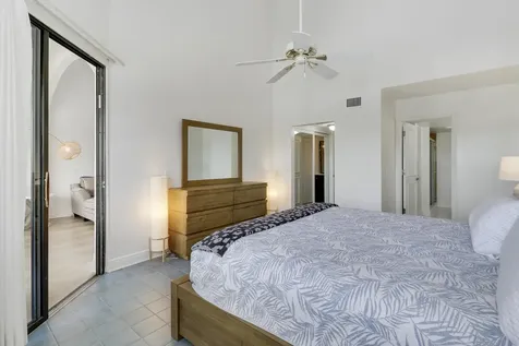 543 Bay Colony Drive Juno Beach FL 33408