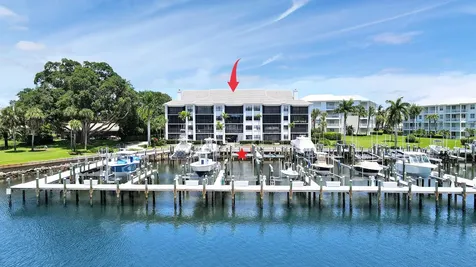 543 Bay Colony Drive Juno Beach FL 33408