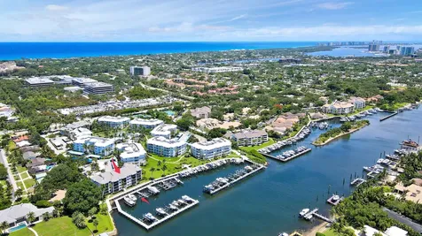 543 Bay Colony Drive Juno Beach FL 33408