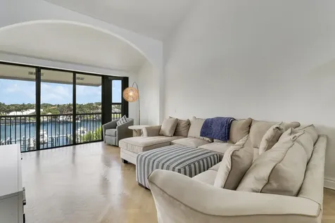 543 Bay Colony Drive Juno Beach FL 33408