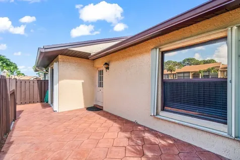 817 Sky Pine Way Greenacres FL 33415