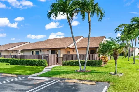 817 Sky Pine Way Greenacres FL 33415