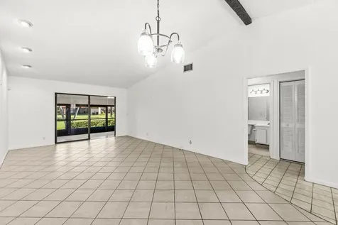 817 Sky Pine Way Greenacres FL 33415