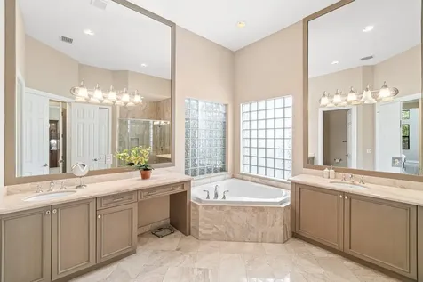 8574 Lewis River Road Delray Beach FL 33446