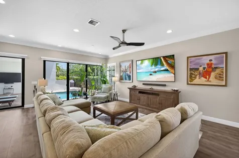 5041 Grandiflora Road Palm Beach Gardens FL 33418