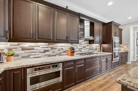 5041 Grandiflora Road Palm Beach Gardens FL 33418