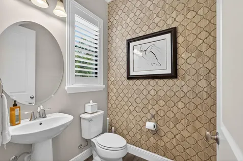 5041 Grandiflora Road Palm Beach Gardens FL 33418