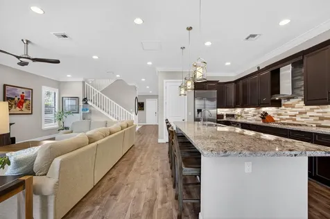 5041 Grandiflora Road Palm Beach Gardens FL 33418