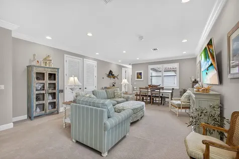5041 Grandiflora Road Palm Beach Gardens FL 33418