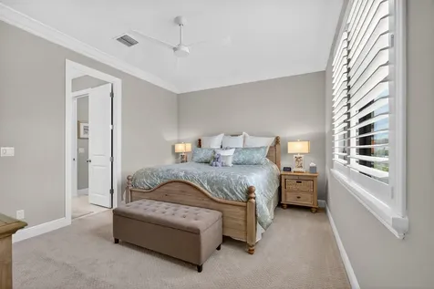 5041 Grandiflora Road Palm Beach Gardens FL 33418