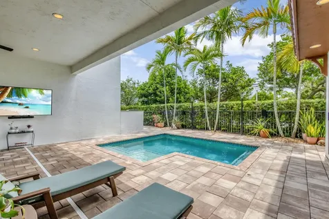 5041 Grandiflora Road Palm Beach Gardens FL 33418