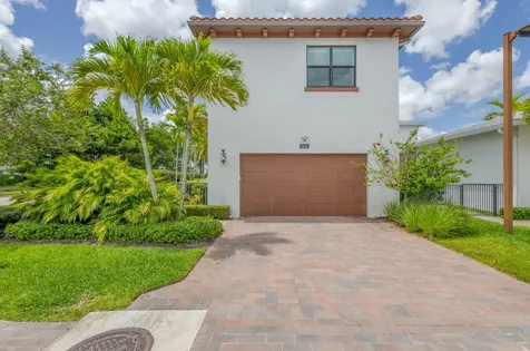 5041 Grandiflora Road Palm Beach Gardens FL 33418