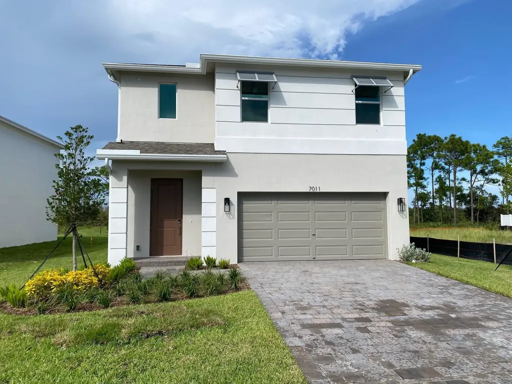 7011 Se Park Trace Drive Stuart FL 34997