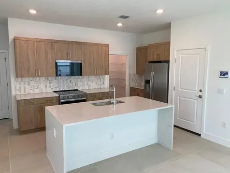 7011 Se Park Trace Drive Stuart FL 34997
