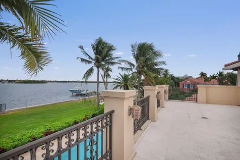3215 S Flagler Drive West Palm Beach FL 33405