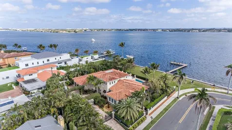 3215 S Flagler Drive West Palm Beach FL 33405