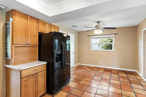 7815 Nw 1st Street Margate FL 33063