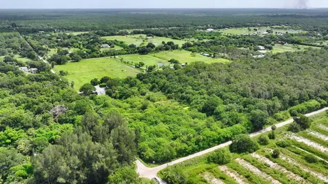 13380 101st Street Fellsmere FL 32948