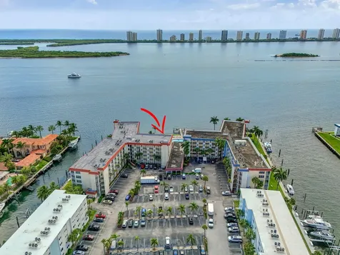 105 Paradise Harbour Boulevard North Palm Beach FL 33408