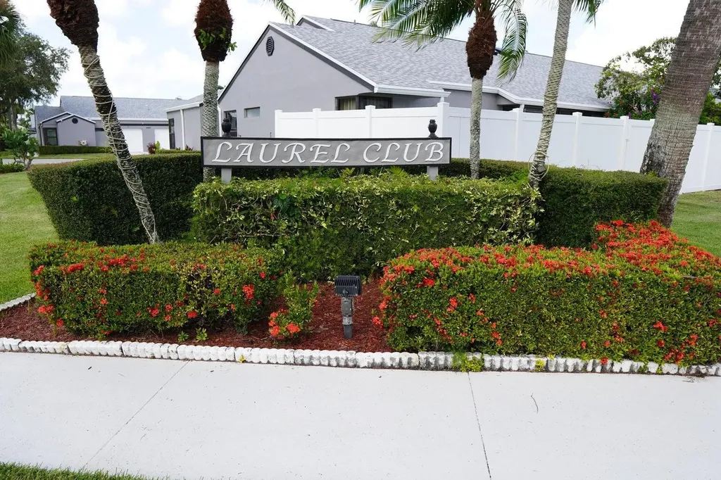 4520 Feivel Road West Palm Beach FL 33417