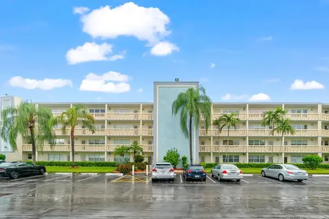 3051 Ainslie D Boca Raton FL 33434