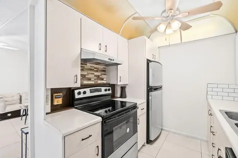 3051 Ainslie D Boca Raton FL 33434