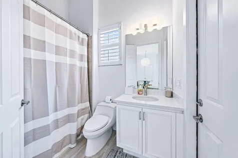 102 Via Santa Cruz Jupiter FL 33458
