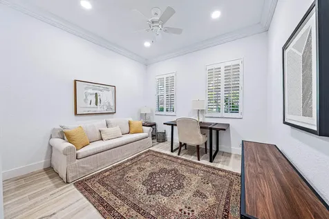 102 Via Santa Cruz Jupiter FL 33458