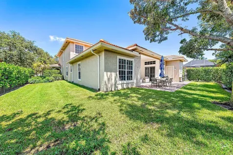 102 Via Santa Cruz Jupiter FL 33458
