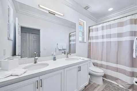102 Via Santa Cruz Jupiter FL 33458