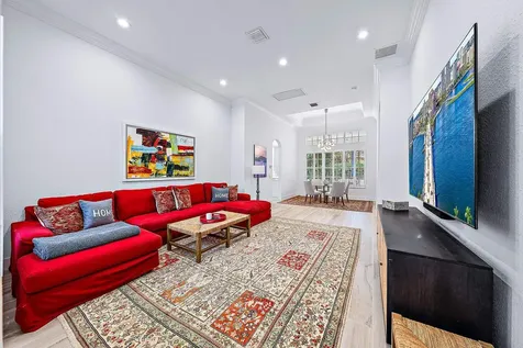 102 Via Santa Cruz Jupiter FL 33458