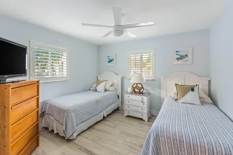 2830 SW 5th Street Boynton Beach FL 33435