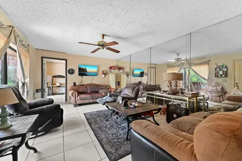 2423 24th Lane Greenacres FL 33463